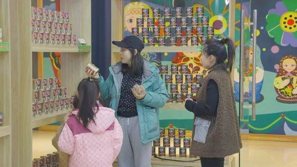 来绥芬河 绥芬河让更多俄罗斯进口的优质商品走出口岸迈向全国不朽情缘游戏网站登录【人民网、龙头新闻、东北网】买俄货就(图7)