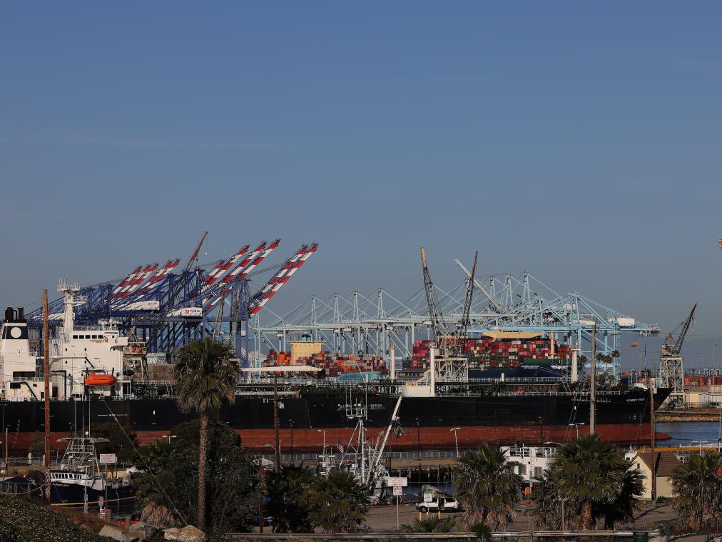 走”——美国商户期待中国商品进口回正轨不朽情缘正规网站希望圣诞节不要“被偷(图2)